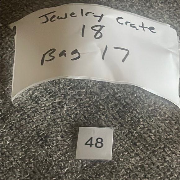 Camera enamel Pin - Picture 3 of 3